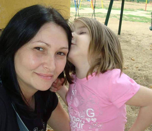 Врање: Суд мајци враћа кћерку